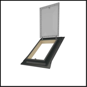 Wyłaz dachowy FAKRO WSS 54x75 cm – do pokryć płaskich